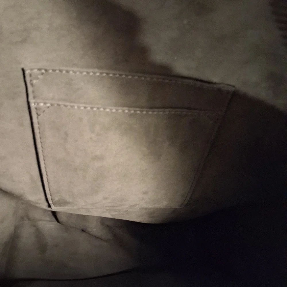 Men's Gucci GG Supreme Large Canvas/Calfskin Exterior Backpack - Picture 15 of 16